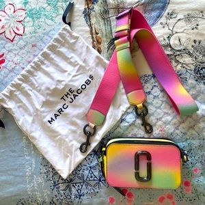 Marc Jacobs THE SNAPSHOT AIRBRUSH Crossbody Bag